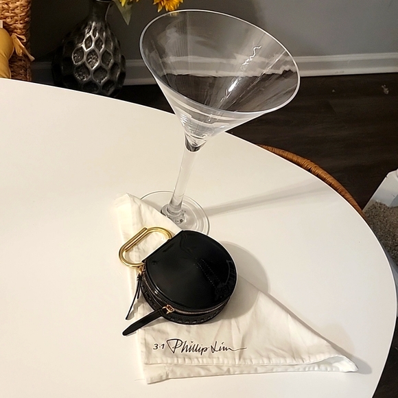 AUTHENTIC 3:1 Phillip Lim Clutch patent Leather - Picture 8 of 8